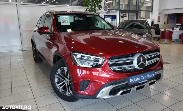 MERCEDES-BENZ GLC