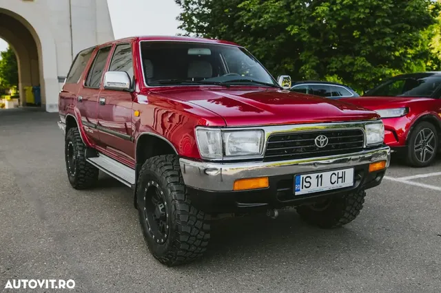 TOYOTA 4RUNNER