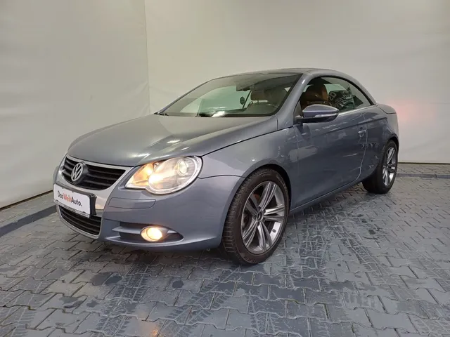 VOLKSWAGEN EOS