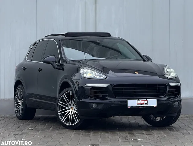 PORSCHE CAYENNE