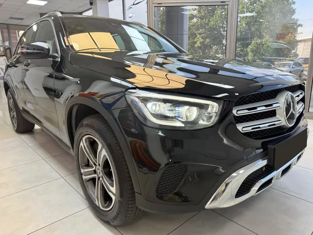 MERCEDES-BENZ GLC