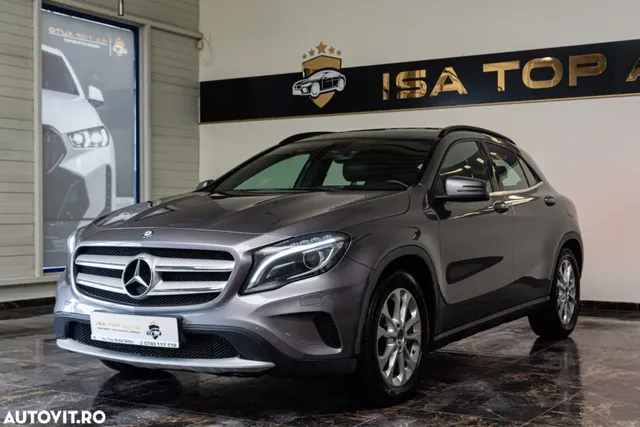 MERCEDES-BENZ GLA