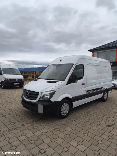 MERCEDES-BENZ SPRINTER