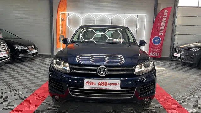 VOLKSWAGEN TOUAREG
