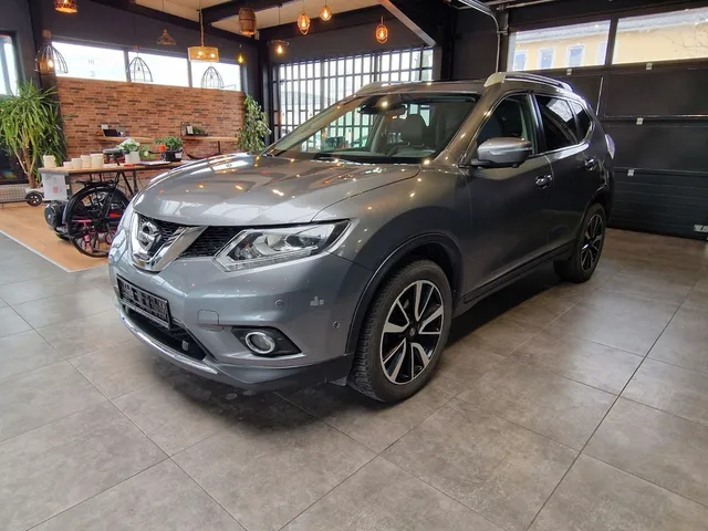 NISSAN X-TRAIL
