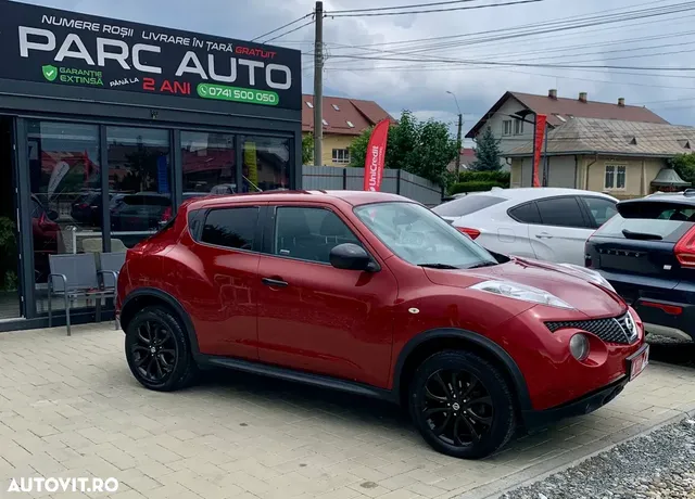 NISSAN JUKE