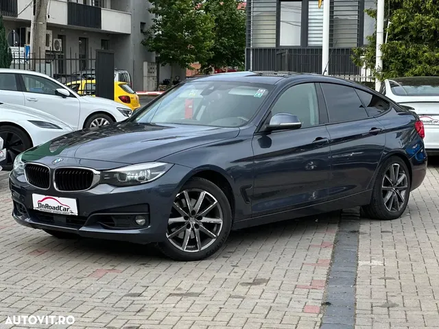 BMW 3 SERIES