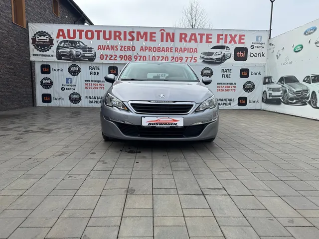 PEUGEOT 308