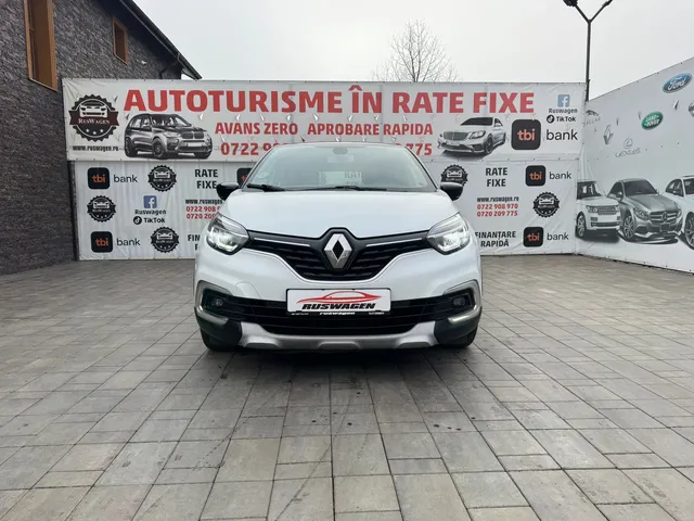 RENAULT CAPTUR