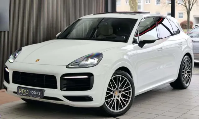 PORSCHE CAYENNE