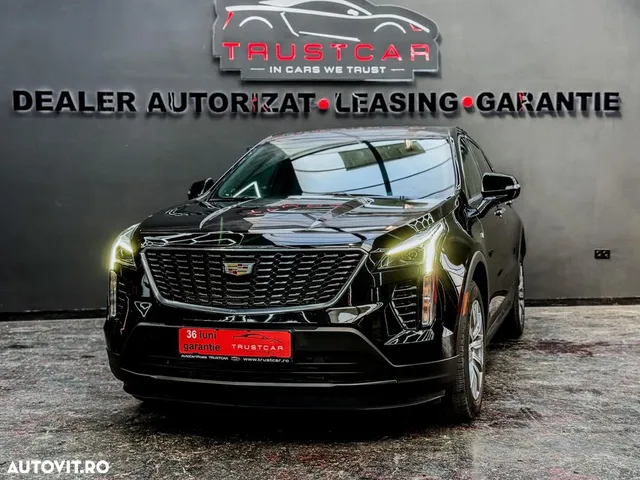 CADILLAC XT4