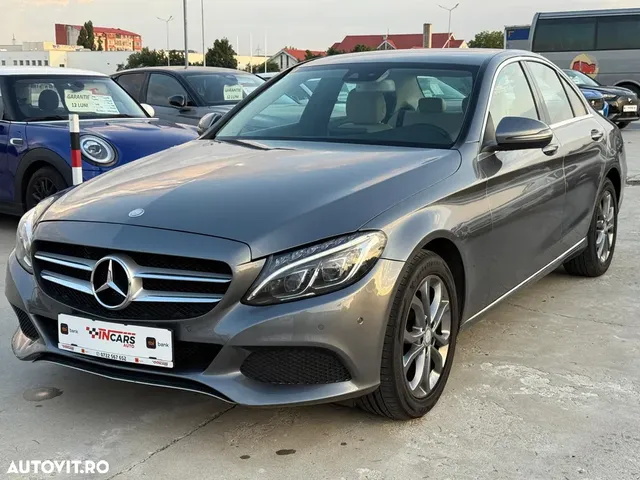 MERCEDES-BENZ C CLASS