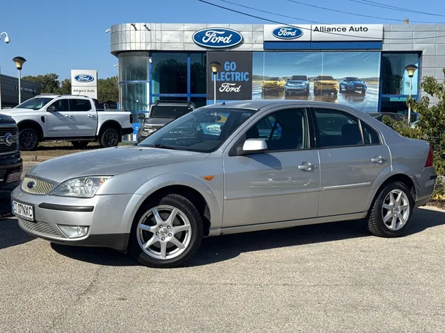FORD MONDEO