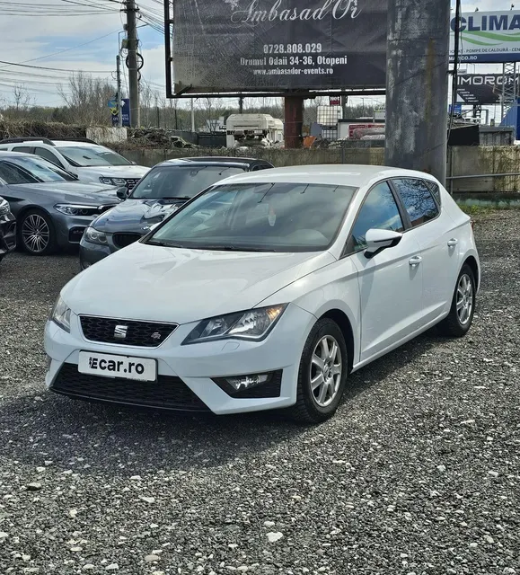 SEAT LEON