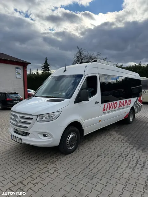 MERCEDES-BENZ SPRINTER