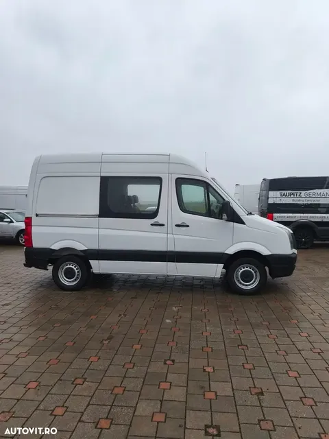 VOLKSWAGEN CRAFTER