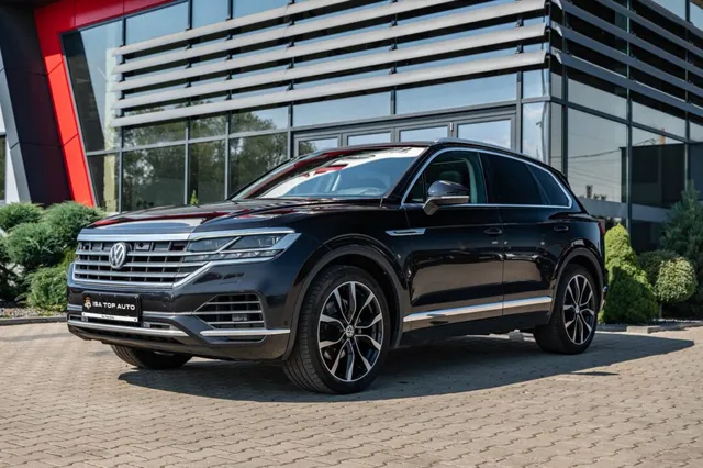 VOLKSWAGEN TOUAREG
