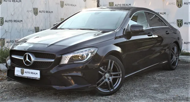 MERCEDES-BENZ CLA