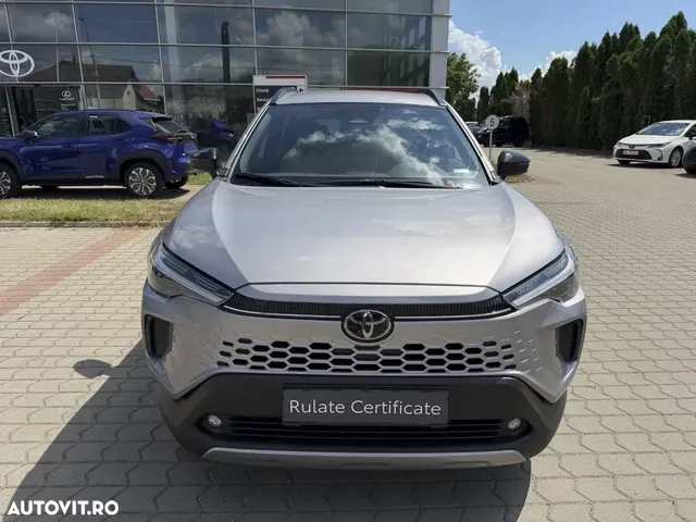 TOYOTA COROLLA CROSS