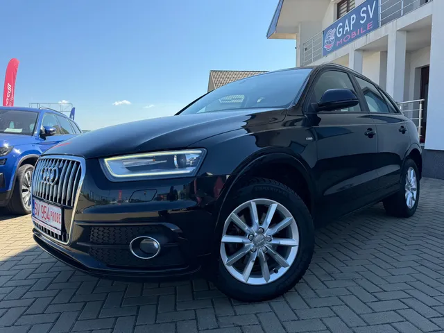 AUDI Q3