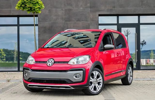 VOLKSWAGEN CROSS UP