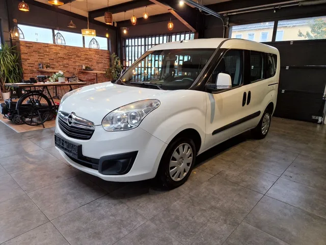 OPEL COMBO