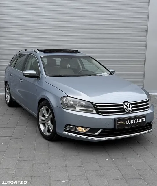 VOLKSWAGEN PASSAT