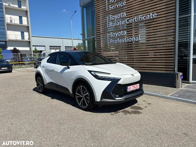 TOYOTA C-HR