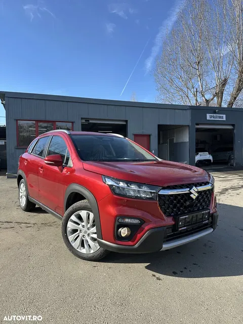 SUZUKI S-CROSS