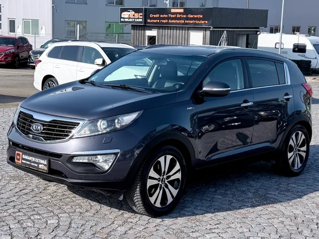 KIA SPORTAGE