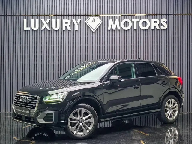AUDI Q2