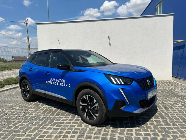 PEUGEOT 2008