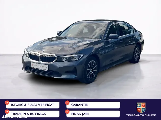 BMW 3 SERIES