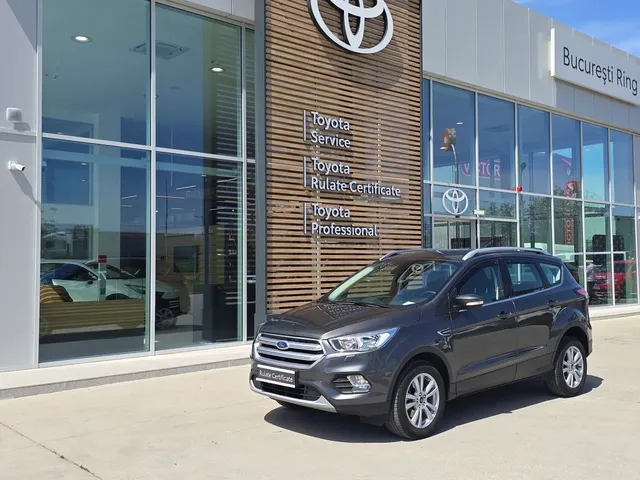 FORD KUGA