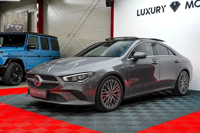 MERCEDES-BENZ CLA