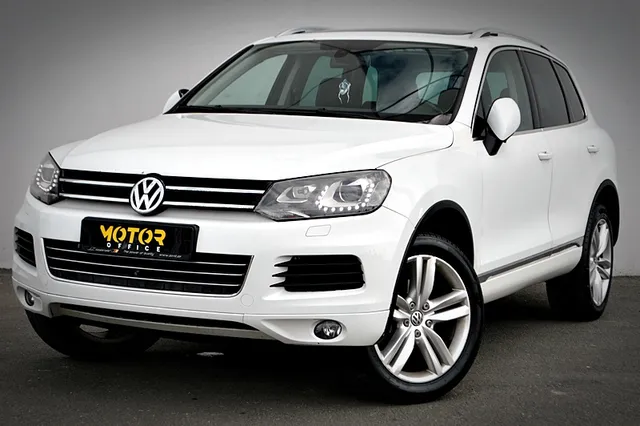 VOLKSWAGEN TOUAREG