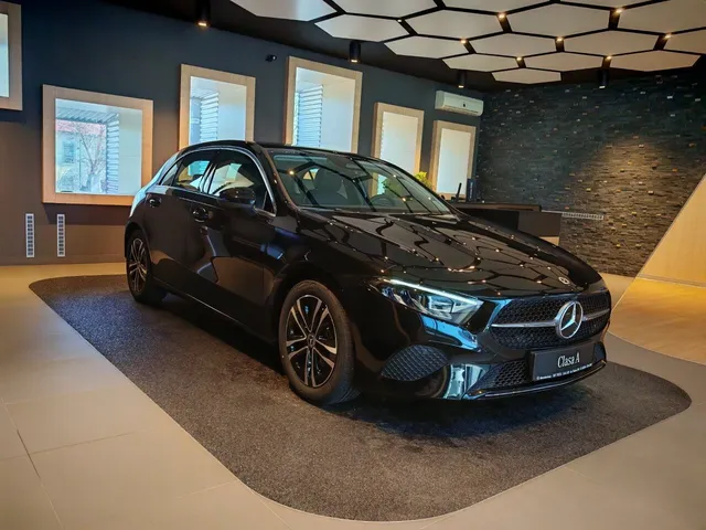 MERCEDES-BENZ A CLASS