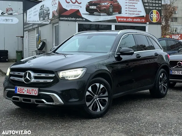 MERCEDES-BENZ GLC