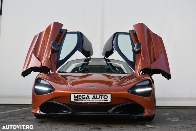 MCLAREN 720S