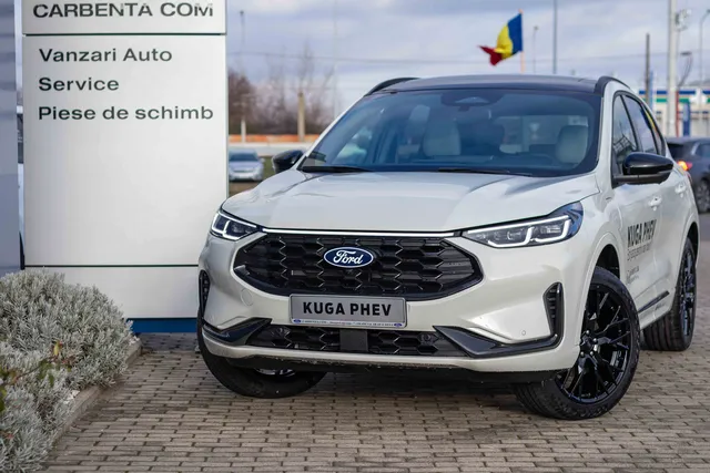 FORD KUGA