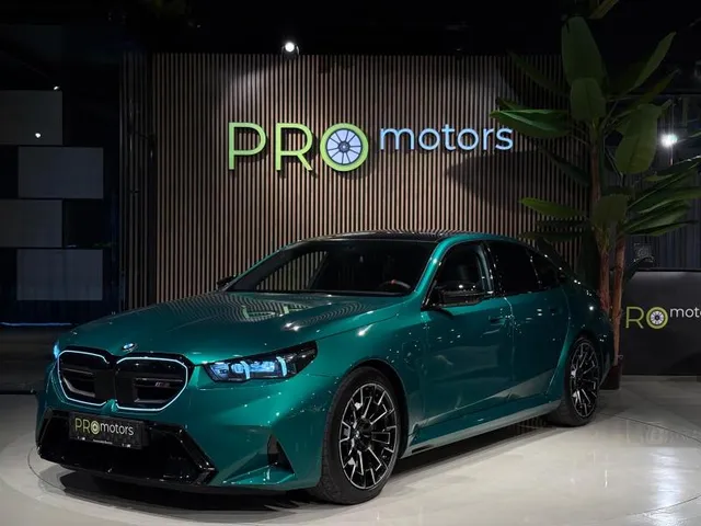 BMW M5