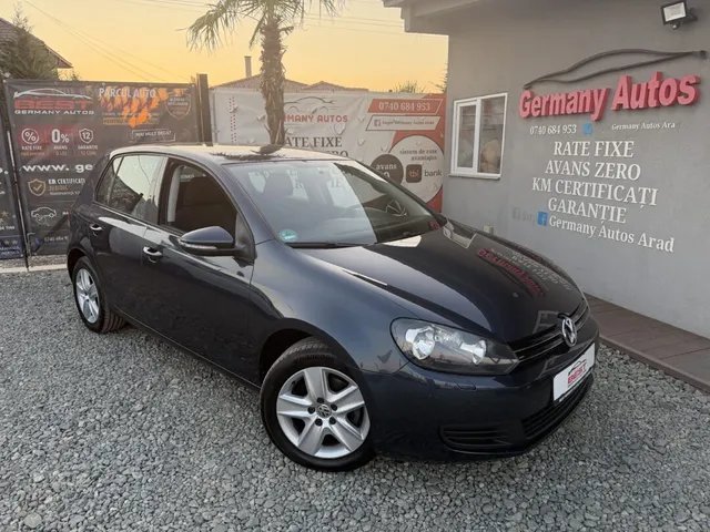 VOLKSWAGEN GOLF