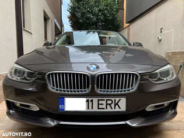 BMW 3 SERIES