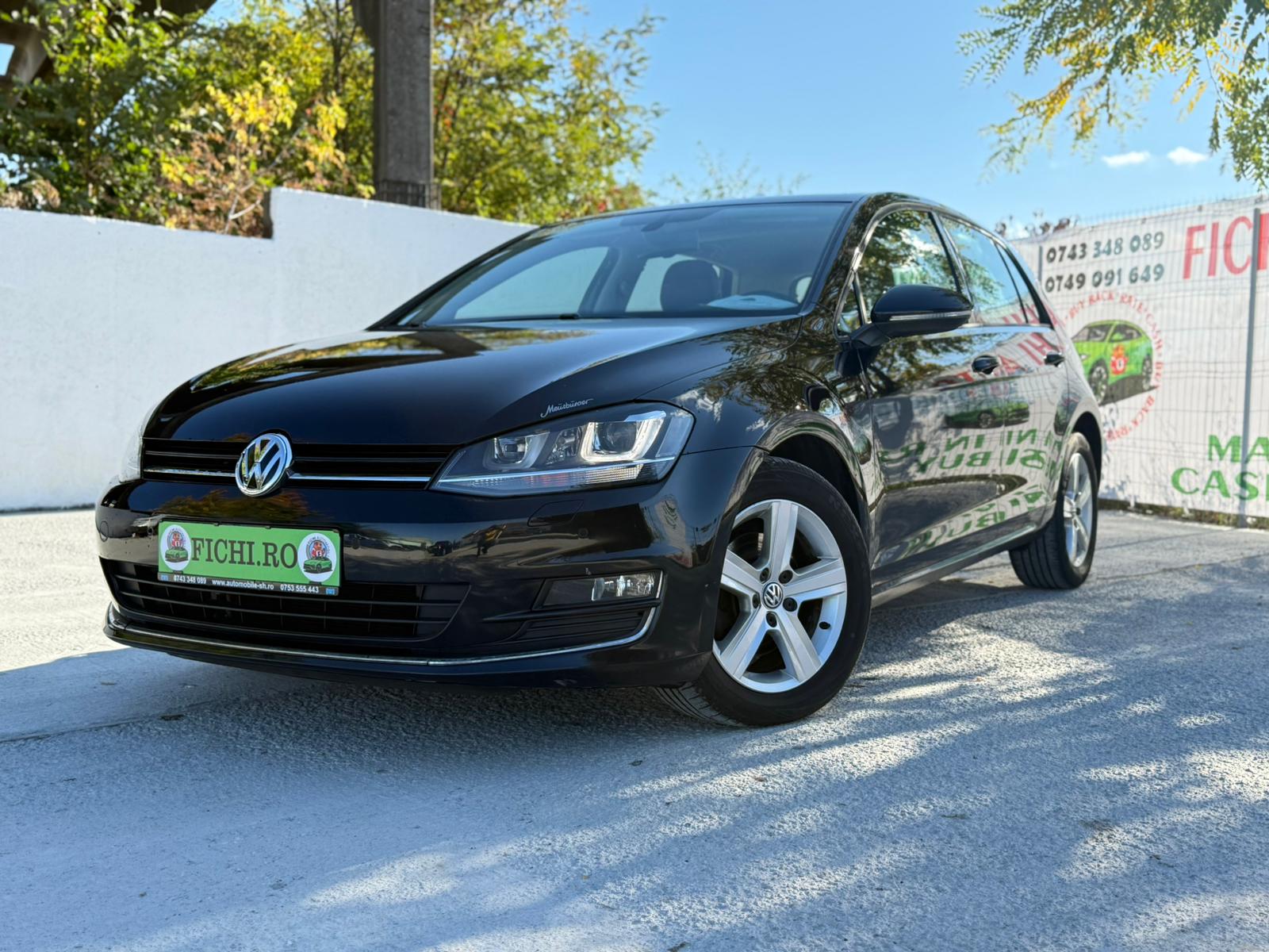 VOLKSWAGEN GOLF