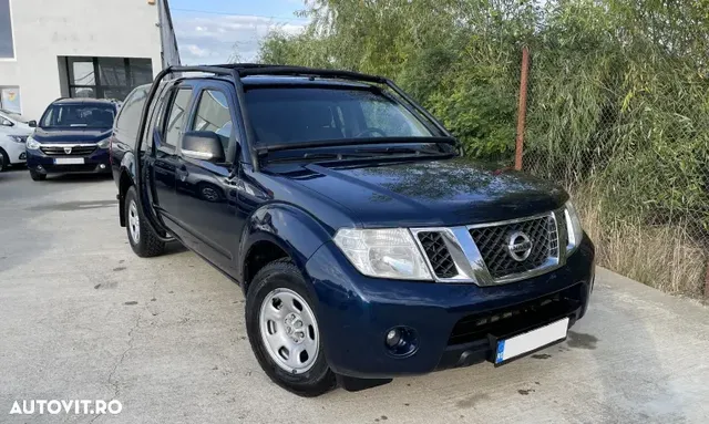 NISSAN NAVARA