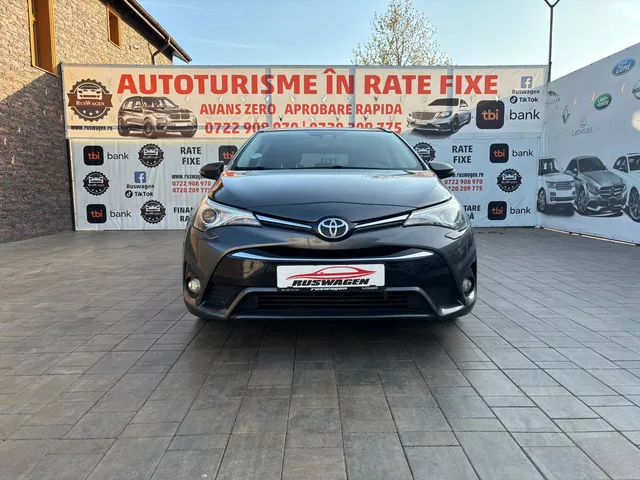 TOYOTA AVENSIS