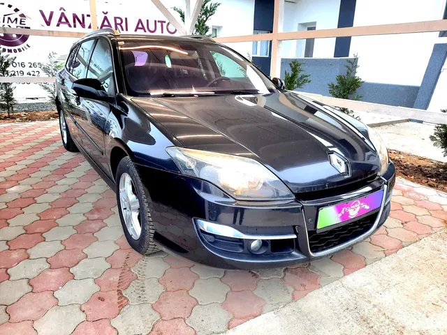 RENAULT LAGUNA