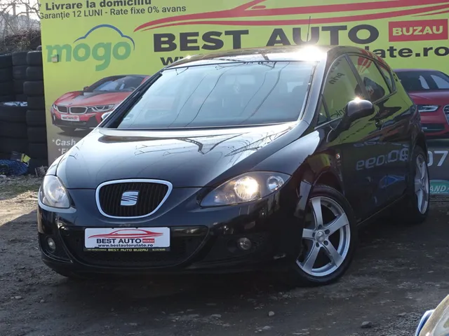 SEAT LEON