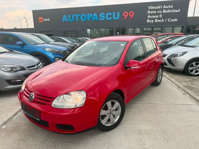 VOLKSWAGEN GOLF