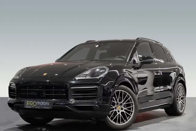 PORSCHE CAYENNE